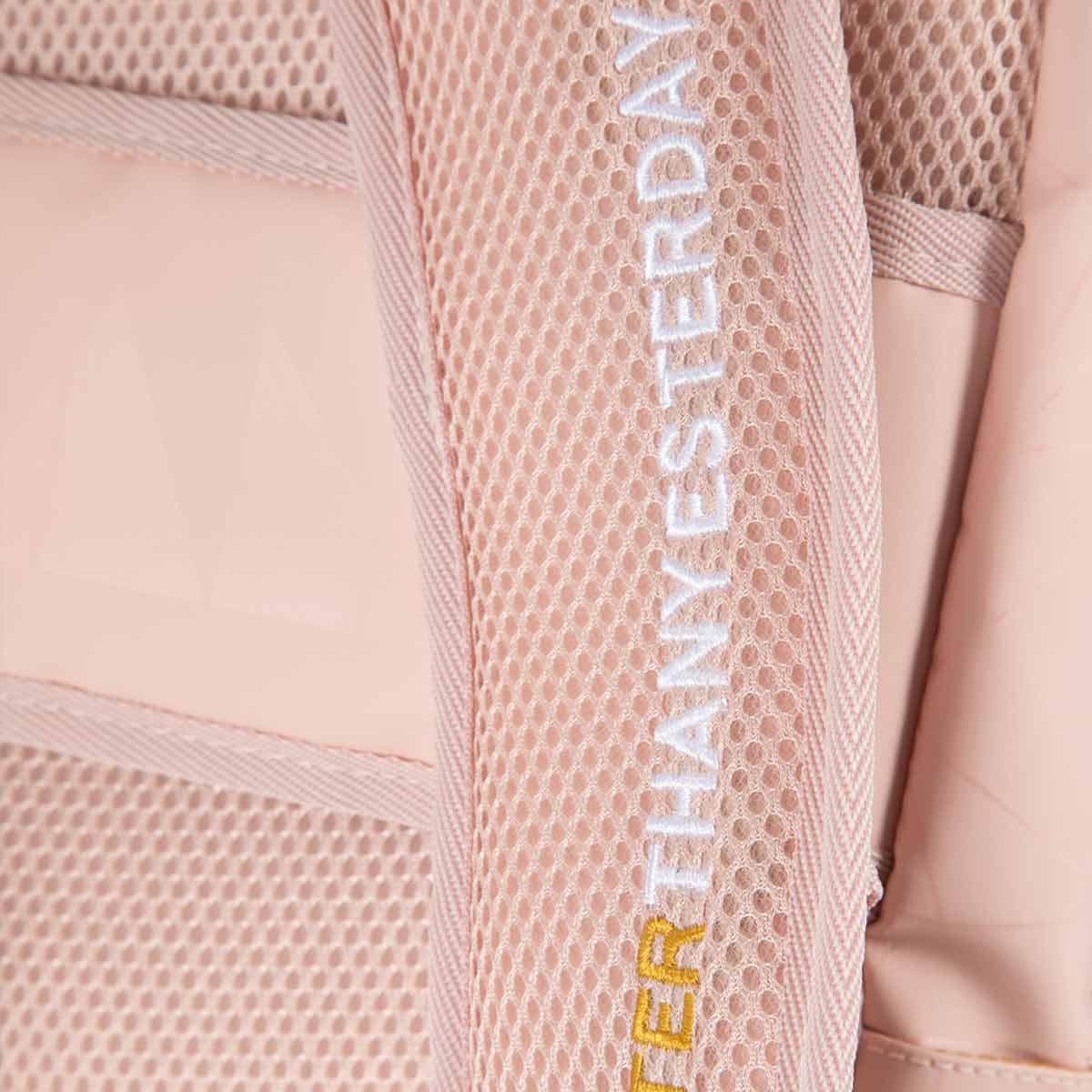 Fitnessstudio to Go (inkl. App) + Shaker + Nutrition System 1 Monat PAKAMA athletics