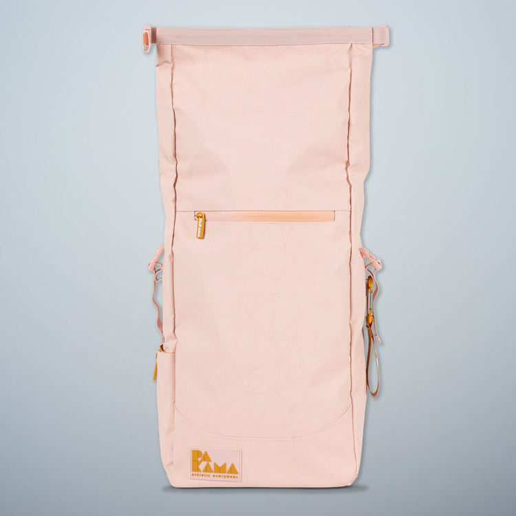 PAKAMA-fitnessrucksack-pink-front-rolltop-geöffnet